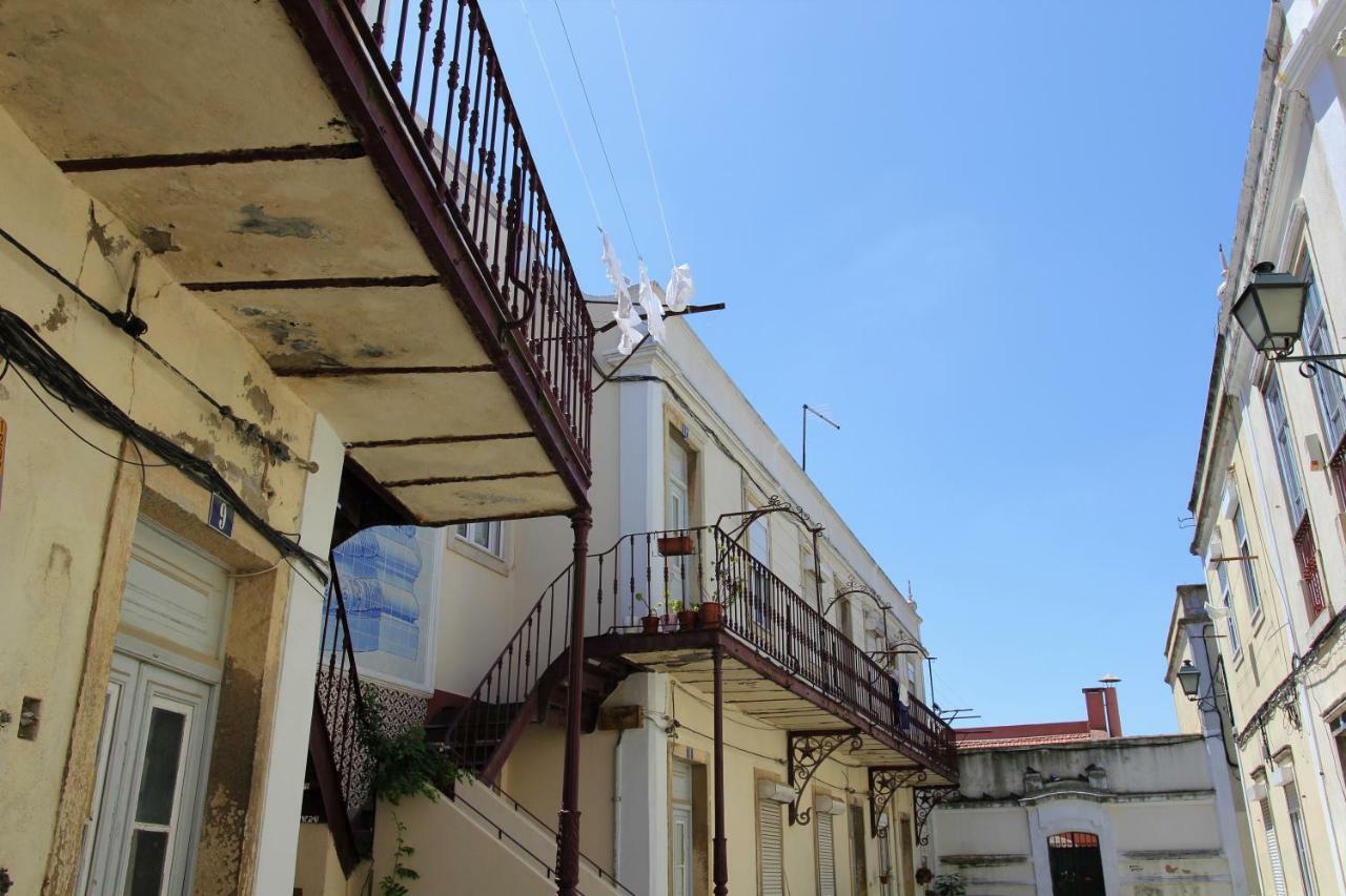 The Back Street Nest Apartment Lisbon Exterior photo