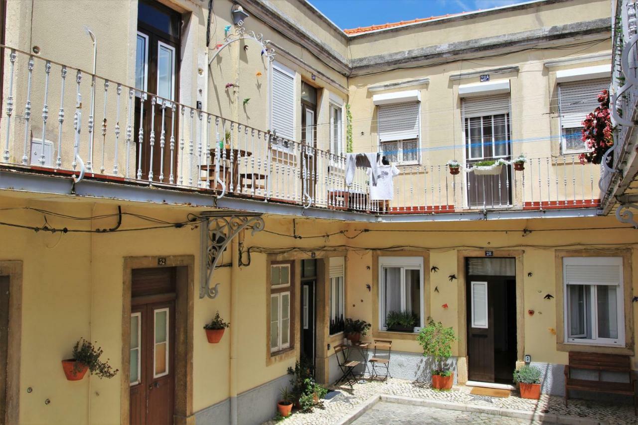 The Back Street Nest Apartment Lisbon Exterior photo